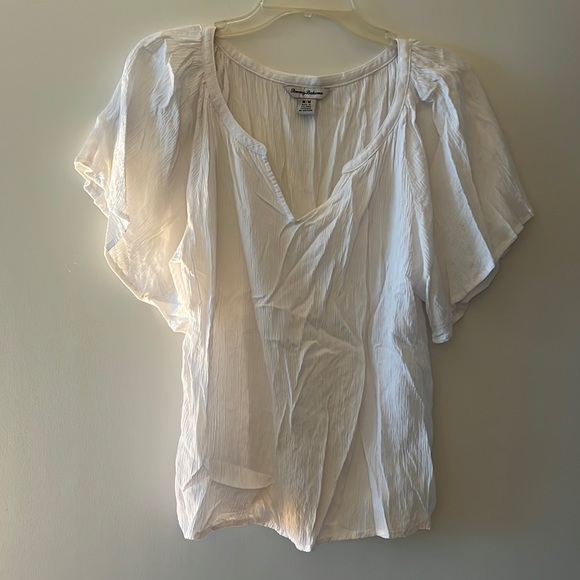 Tommy Bahama white flutter sleeve blouse - Picture 2 of 8